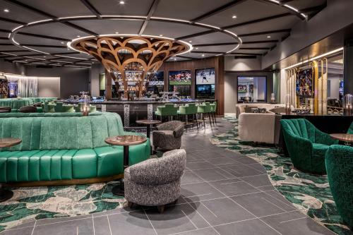 Harrah's Las Vegas Hotel & Casino Image