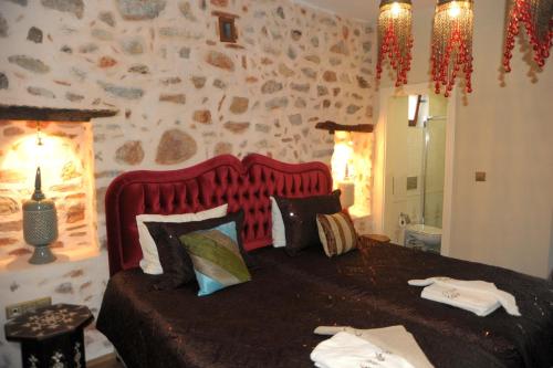 Letto o letti in una camera di Lemon Villa Hotel