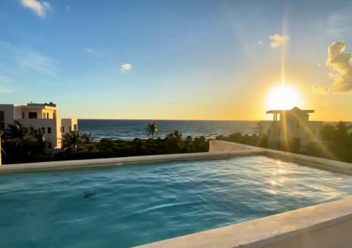 Kolam renang di atau dekat dengan Coastal Paradise Akumal Beach and Pools