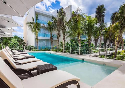 Kolam renang di atau dekat dengan Coastal Paradise Akumal Beach and Pools