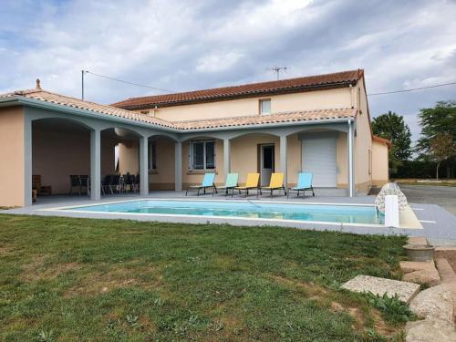 Gîte de campagne 14 personnes