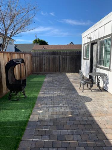 Fotografie z fotogalerie ubytování Private Cozy Retreat near Downtown Salinas! v destinaci Salinas