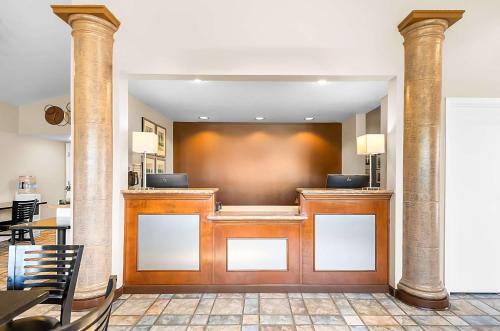 SureStayPlus Hotel by Best Western San Jose Central City Image