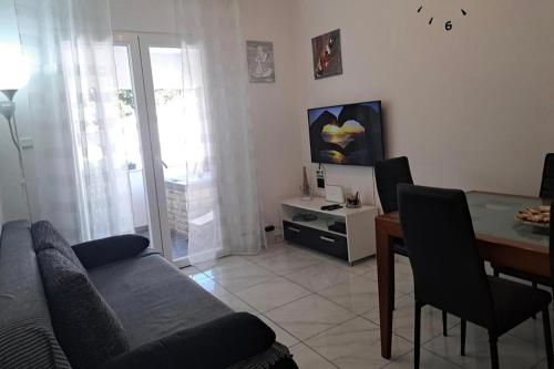 Apartments with parking space Razanj, Rogoznica - 12133