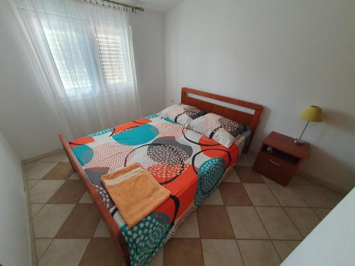 Apartments with parking space Seline, Paklenica - 17390
