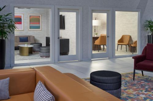 Un lugar para sentarse en Sheraton Pittsburgh Hotel at Station Square