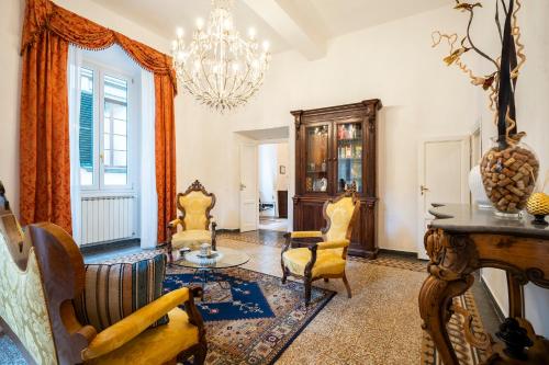 Terme Suite Florence Luxury in a 14th century palace