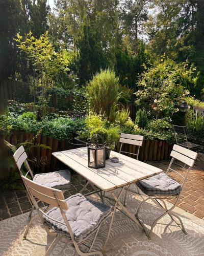 Taman di luar Heide Suite am Waldrand