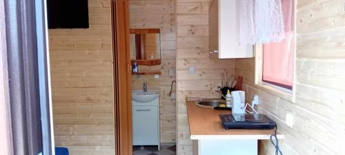 Φωτογραφία από το άλμπουμ του Domki i pokoje ,,Pod Palmami" w centrum σε Okuninka
