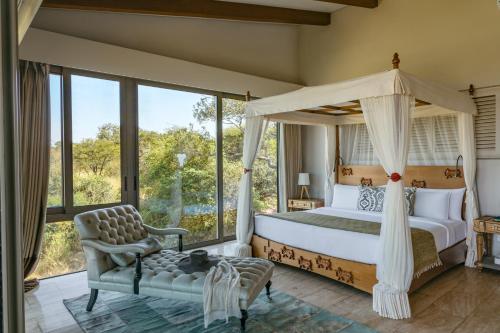 Letto o letti in una camera di Meliá Serengeti Lodge Member of Meliá Collection