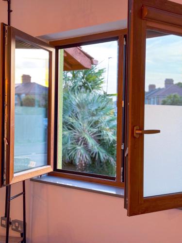 Unique Studio Apartment with Private Garden photo 25