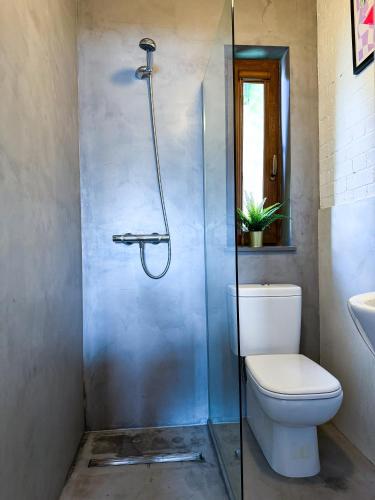 Unique Studio Apartment with Private Garden photo 24