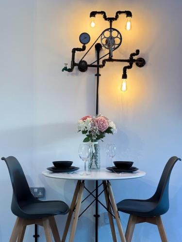 Unique Studio Apartment with Private Garden photo 12