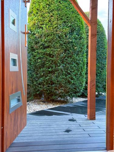 Unique Studio Apartment with Private Garden photo 7
