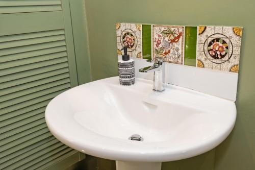 The Green House Guest House photo 42