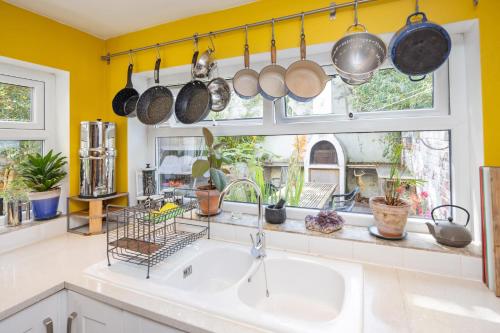 The Green House Guest House photo 72