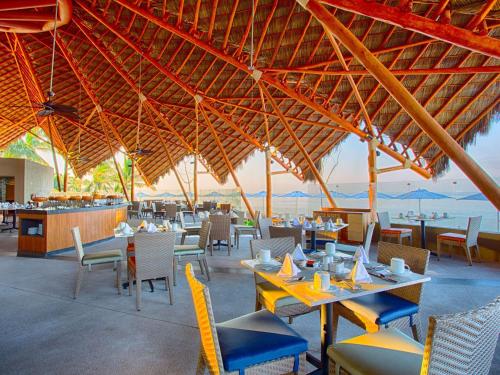 Restaurace v ubytování Armony Marival Resort & Spa Punta de Mita - MGallery collection