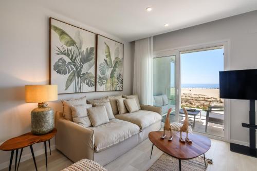 Los Camaleones by Ĥ - Playa de los Haraganes HLHC1203P17