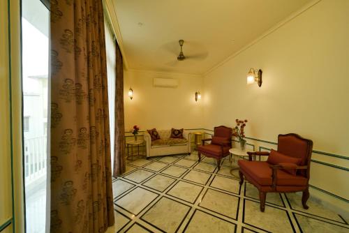 Posezení v ubytování Dera Jaipur Homestay