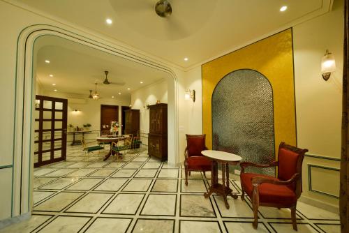 Posezení v ubytování Dera Jaipur Homestay