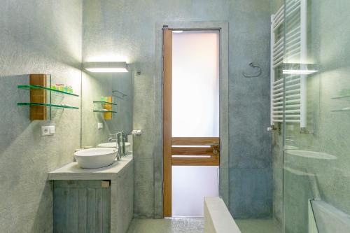 Un baño de Luxury Landing IV