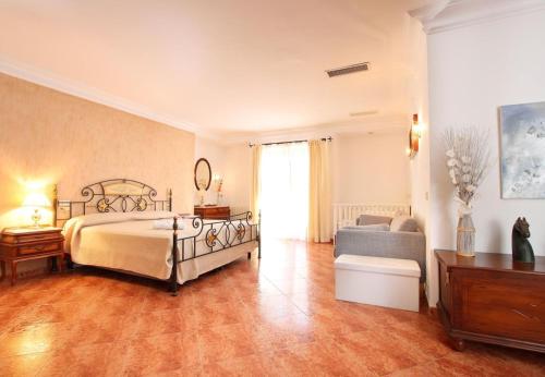 Lovely villa in Pollença old town by Renthousing