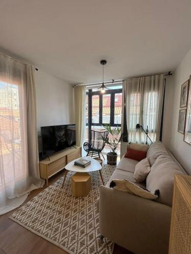 MyHouseSpain - Piso con terraza en Madrid