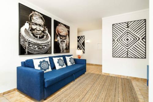 Beach & Pool Apt Steps from Praia da Rocha