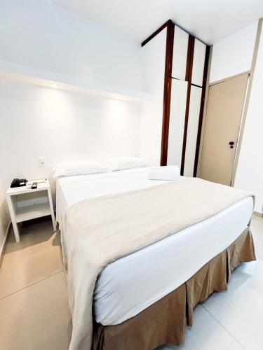 Katil atau katil-katil dalam bilik di Royal Center Hotel Lourdes