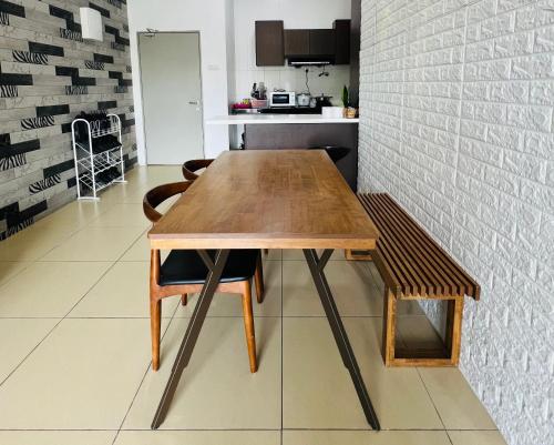 Η κουζίνα ή μικρή κουζίνα στο Peace Homestay