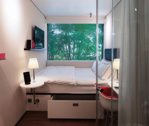 citizenM Amsterdam South Image