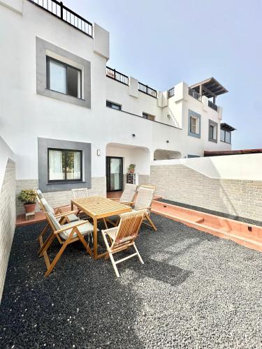 Casa Kai Ocean View- Pool, Three terraces, Hammocks, Wifi and Private Parking