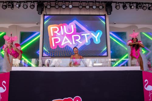 Clientes alojados en Riu Caribe - All Inclusive