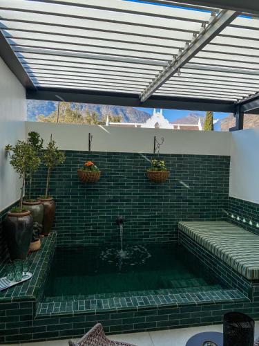 Kolam renang di atau dekat dengan Le Petit Manoir Boutique Hotel
