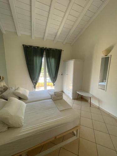 Gallery image of Mythos apts rentit in Agios Stefanos
