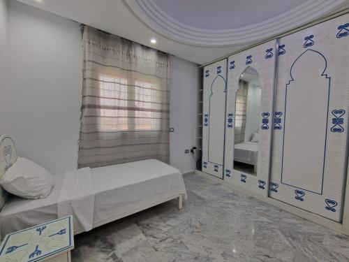 Ένα μπάνιο στο Villa Galant de Nuit