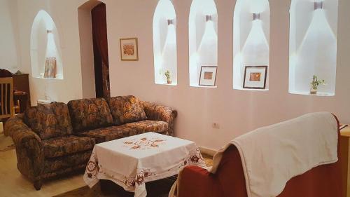 Гостиная зона в Malkata Arts Retreat