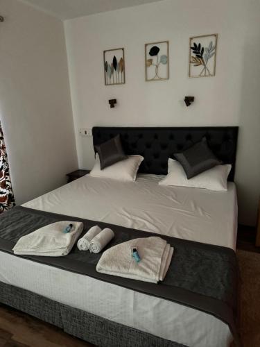 Postel nebo postele na pokoji v ubytování ALMA Resort