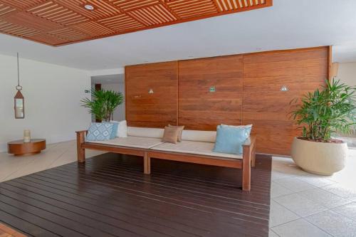 Χώρος καθιστικού στο 2 Bedroom in beautiful beach front condo