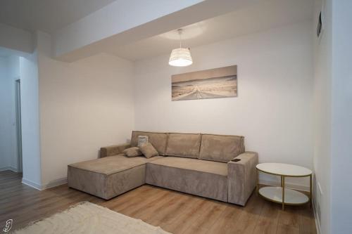 Χώρος καθιστικού στο The 10th Floor Apartment