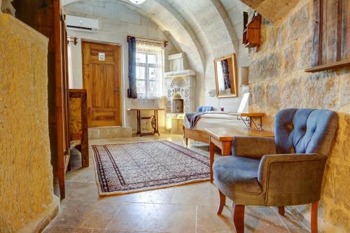 Posezení v ubytování Avilla Cave Hotel