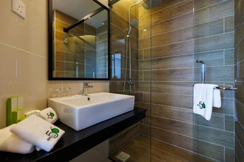Koupelna v ubytování 56 Hotel