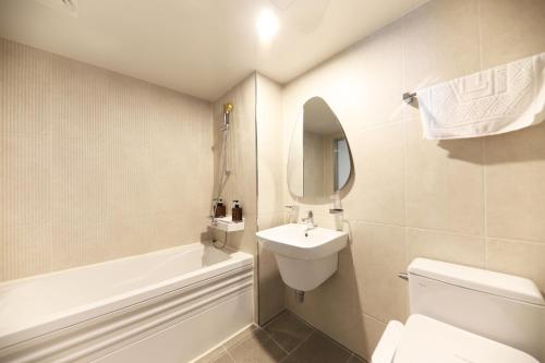Bany a Brighton Hotel