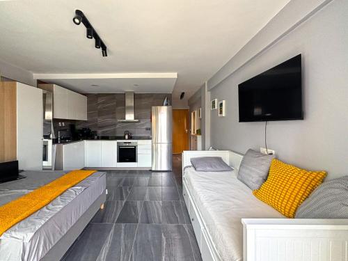 Stylish Studio Close by the Sea