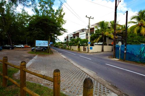 El barrio en el que está la casa vacacional o un barrio cercano