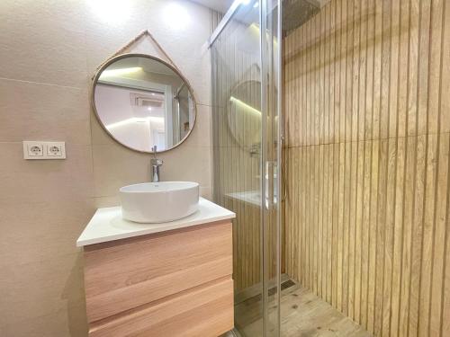 Azahar Centre Apartment & Parking