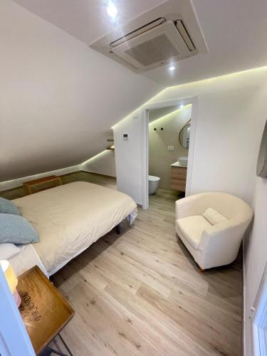 Azahar Centre Apartment & Parking