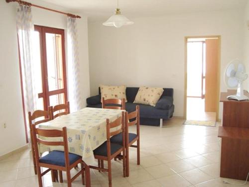 Fotografie z fotogalerie ubytování Apartment Pag 26 v destinaci Stari Okić
