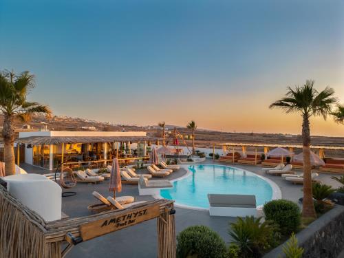 Πισίνα στο ή κοντά στο Amethyst Luxury Suites Oia