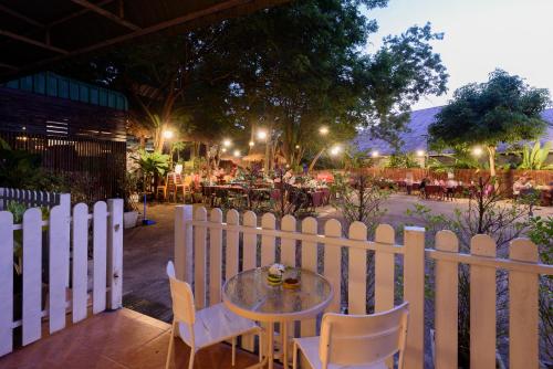 Restaurace v ubytování Little Home Ao Nang